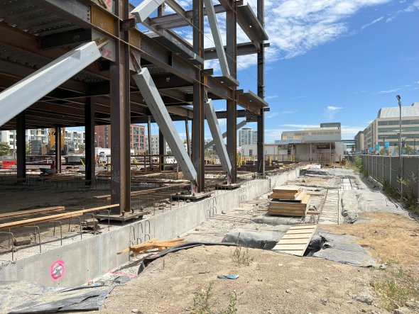 Mission Bay School - Steel progress